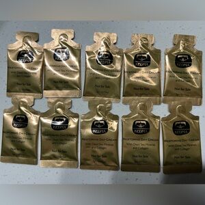 Kedma Restoring Day Cream with Retinol & Dead Sea Minerals 10 Travel Packs